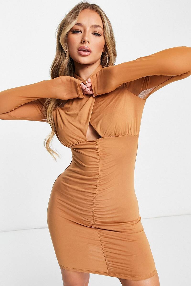 Vestido halter mesh